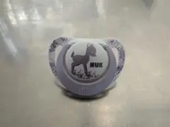 NUK おしゃぶり 紫 鹿のデザイン ケース付き