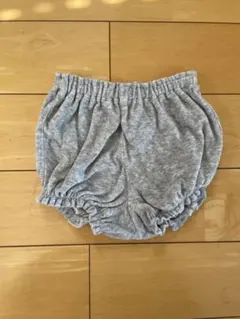 UNIQLO ベビー用パンツ　グレー