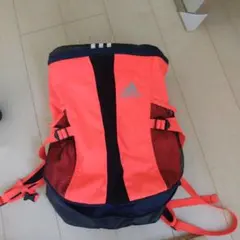 adidas オレンジ ブラック バックパック