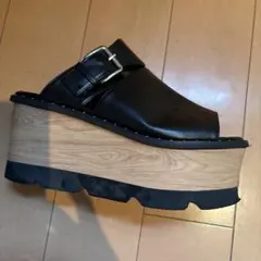 MURUA 厚底サンダル　黒　24am