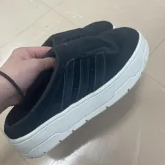 adidas スリッポン