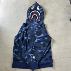 A BATHING APE シャークパーカー ブルーカモのサムネイル