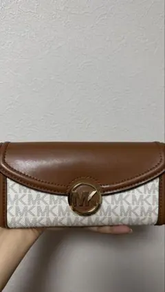 Michael Kors 長財布 ブラウン アイボリー