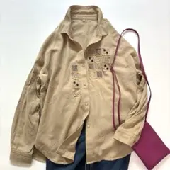 akane femme あむう モチーフ刺繍 長袖シャツ パッチワーク風 L - メルカリ