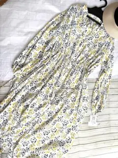 RADIATE 花柄　ワンピース　新品　未使用　タグ付き　可愛い　デート　38
