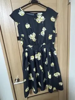 earth music&ecology 花柄ノースリーブワンピース