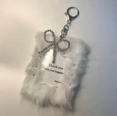 【新作】y2k トレカケースデコ ファー シルバー 星 リボン キーホルダー 白