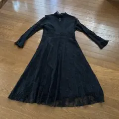 ブラックレースフレアドレス