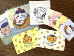 ちいかわベーカリー1周年記念バッジ&ステッカーセット