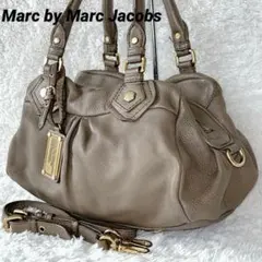 マークジェイコブス バッグ MARC JACOBS Y2K Classic Q マーク ジェイコブス“名品バッグ”「クラシック Q」が復刻、丸みのある