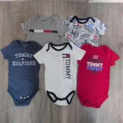 Tommy hilfiger ボディースーツ ロンパース セットのサムネイル