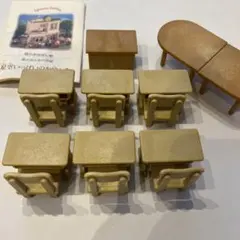 シルバニア　森のみんなの学校　机　椅子　図工　算数