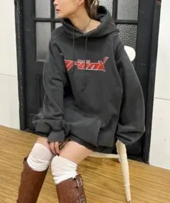 WHO'S WHO gallery BRONXロゴスウェットパーカー