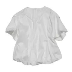 ✨極美品 タトラスTATRAS ロゴプレート付 ジャガード袖バルーンTシャツのサムネイル