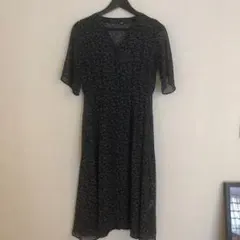 花柄 ロングワンピース　ユニクロ