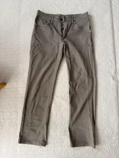 スリム チノパン