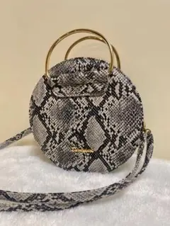 パイソン柄バッグ　パイソンバッグ　ショルダーバッグ ハンドバッグ