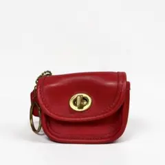 美品 Old Coach Turnrock Key Fob Red