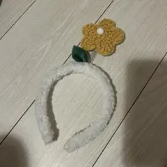 花モチーフ カチューシャ ホワイト/イエロー