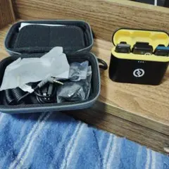 美品　Hollyland-Lark M1　ワイヤレスマイク　ピンマイク