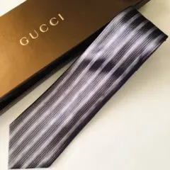 GUCCI ネクタイ ストライプ柄 ダークグレー