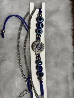 青い目モチーフ ブレスレット