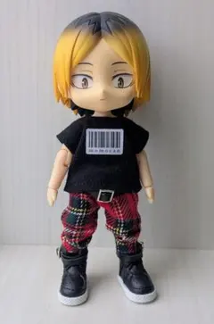 ●桃缶●no.359　ねんどろいどどーるサイズ　赤チェック　ベルト付き3点セットのサムネイル