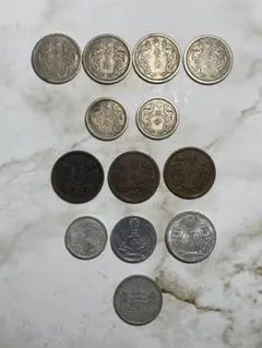 k499 まとめて 1円銀貨 日本古錢 一圓銀貨 貿易銀 - メルカリ