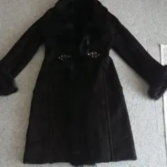 ヴェロフォンナ定価38万ロングムートン✨のサムネイル