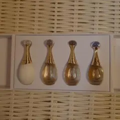 Dior J'adore ディスカバリー キット 香水 ミニボトル ノベルティ