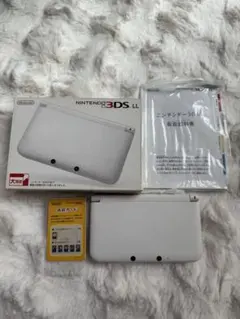 ゴ*蔵様 ニンテンドー3DS LL 本体 完品セット 動作良好 箱付き ホワイト