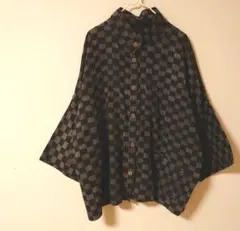 黒、グレーチェック柄 柔らか薄手ゆったり 長袖シャツ フリーサイズ