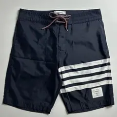 美品 THOM BROWNE ショートパンツ ハーフパンツ スイムショーツ 2026年最新】トムブラウン ハーフパンツの人気アイテム - メルカリ