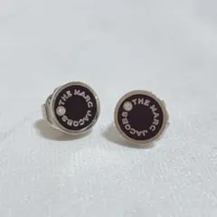 マークジェイコブス☆サークルロゴ ピアス ラインストーン ブラックシルバー