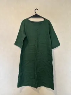 最終値下げ　リネン100% 緑色のひざ丈ワンピース 七分袖 花柄裏地付き
