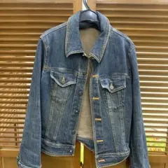 Item thumbnail for item 50df4534-af41-431c-9968-7e9b258853a6