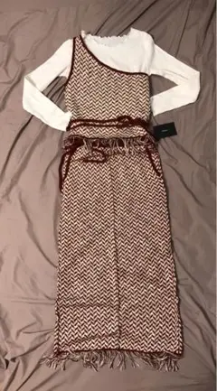 新品　Kastane JQヘリンボーンニット　セットアップ　ワイン