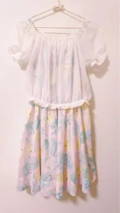 titiy&co.花柄ミニワンピース 半袖 ピンク系のサムネイル