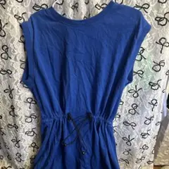 青いノースリーブTシャツワンピース ドローストリング付き