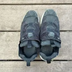 Reebok InstaPump Fury ブラック スニーカー