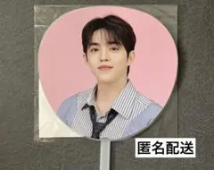 SEVENTEEN エスクプス　HOLIDAY うちわ