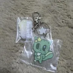 プルバトゥ ファミマ 一番くじ ダゴニャン アクリルキーホルダー