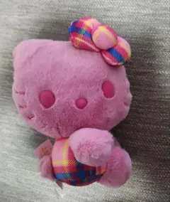 キティ50周年 ピンクタータン限定ぬいぐるみのサムネイル