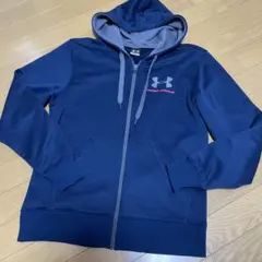 UNDER ARMOUR ジップアップパーカー
