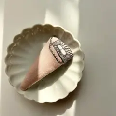 ハンドメイド　パッチンピン　no.24 ミナペルホネン