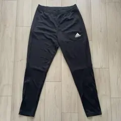adidas トラックパンツ