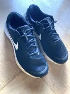 NIKE REVOLUTION 31cm