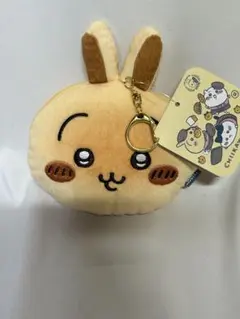 ちいかわベーカリー　パンみたいなおかおポーチ(うさぎ)のサムネイル