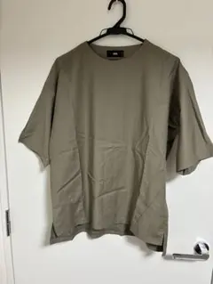 HARE カーキ 半袖Tシャツ ジッパー付き