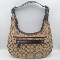 Coach ソーホー シグネチャー ハーフムーン 三層収納 ショルダーバッグ